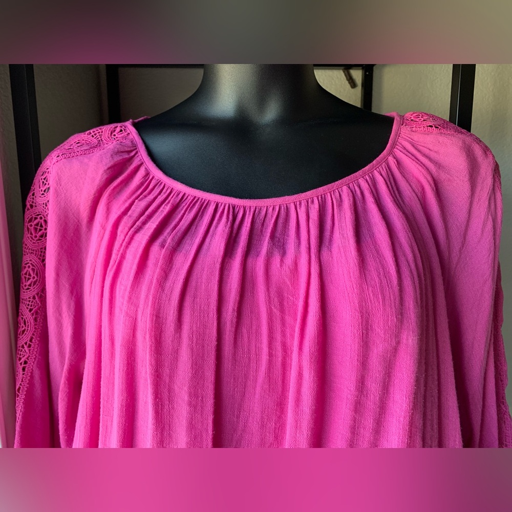NWOT JM Collection Hot Pink Blouse with Lace Accents Round Neck Elastic Cuff Hem - Picture 4 of 14